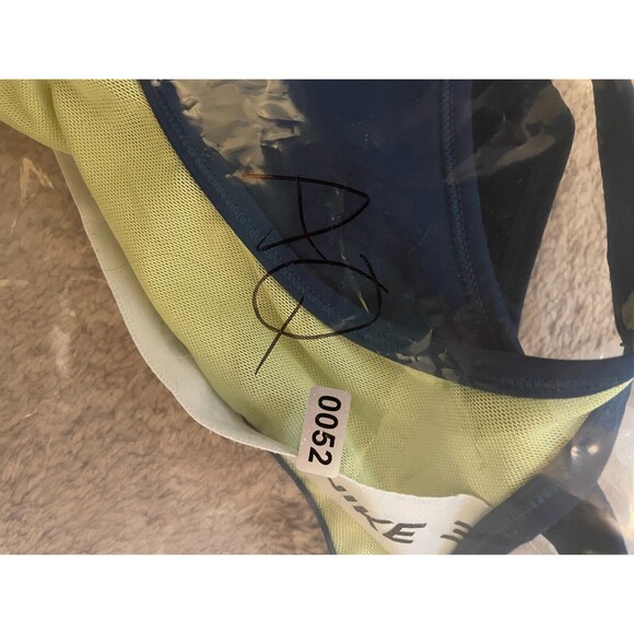 Nike Logo Dri-FIT Racerback Mid-Impact Medium Support XS Sports Bra CJ0796 - Picture 5 of 5